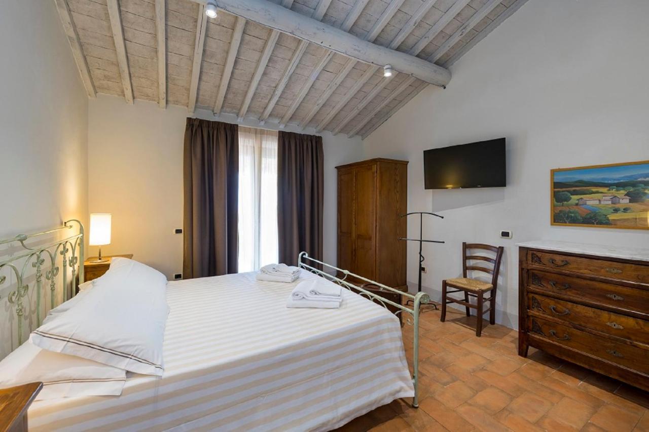 Agriturismo Podere L'Aione Scansano Luaran gambar